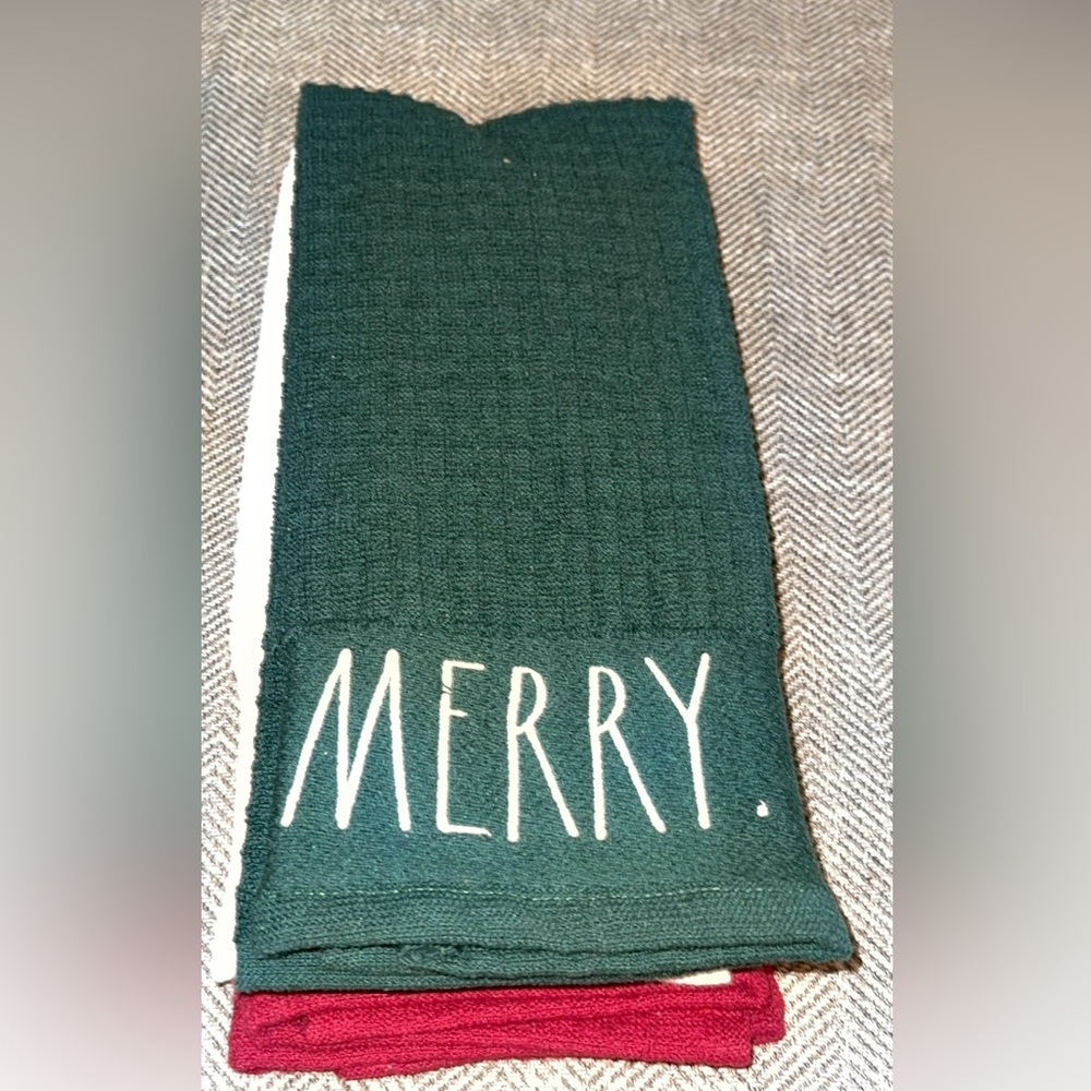 NWT Rae Dunn Holiday Christmas Seasonal Set of 3 Kitchen Dish Towels 16x24